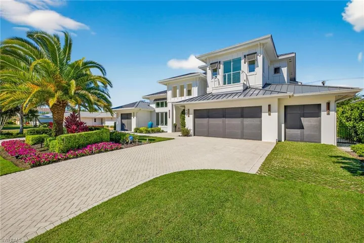405 7th Ave N, Naples, Florida 34102