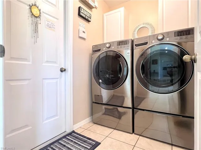 1125 NW 12th LN, CAPE CORAL FL 33993