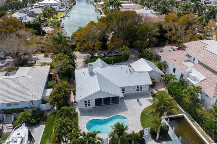 675 18th Ave S, Naples, Florida 34102