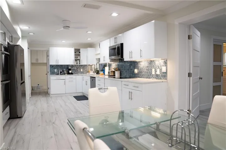 675 18th Ave S, Naples, Florida 34102