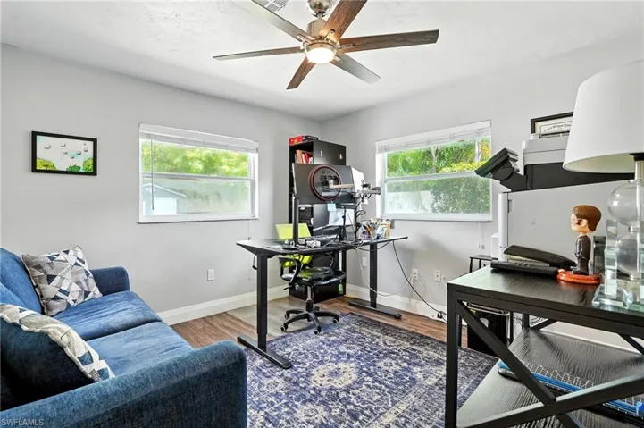 231  Johnnycake  DR, Naples, FL 34110