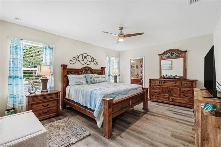 2132 Pigeon Plum Way, North Fort Myers, Florida 33917