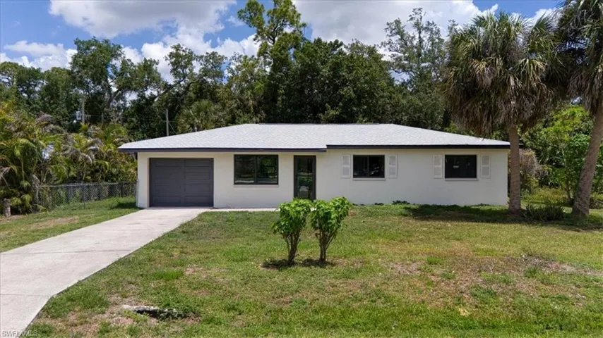 14114  Caribbean  BLVD, Fort Myers, FL 33905