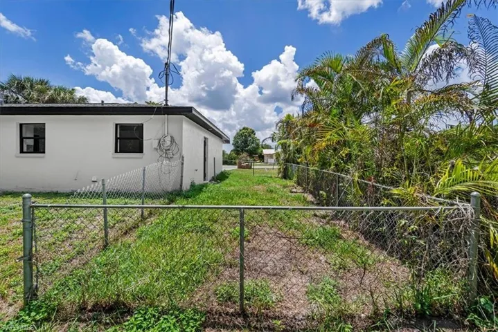 14114  Caribbean  BLVD, Fort Myers, FL 33905