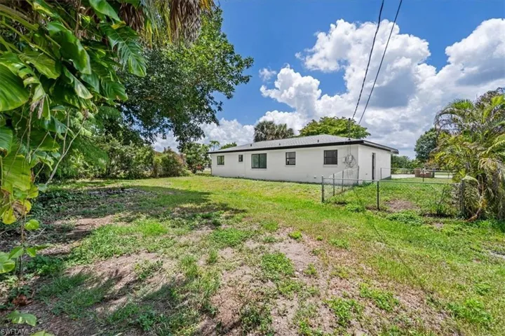 14114  Caribbean  BLVD, Fort Myers, FL 33905