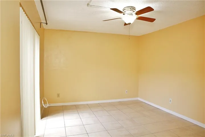 1514 Park Meadows Dr 3, Fort Myers, Florida 33907