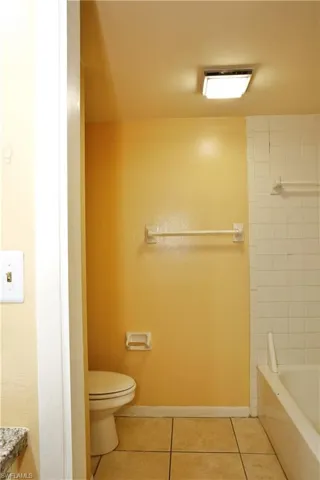 1514 Park Meadows Dr 3, Fort Myers, Florida 33907
