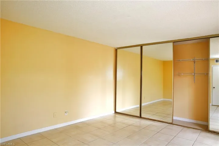 1514 Park Meadows Dr 3, Fort Myers, Florida 33907