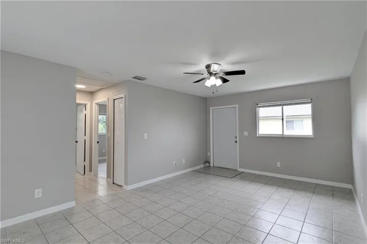 427 NE Pine Island  LN, Cape Coral, FL 33909
