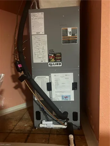 Utilities with heating unit