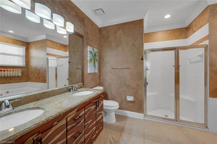 3480 Lake Crest DR, BONITA SPRINGS FL 34134