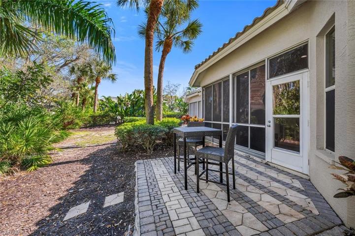 3480 Lake Crest DR, BONITA SPRINGS FL 34134