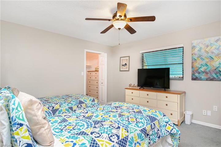 Bedroom #2 has a queen bed set now and walk-in closet