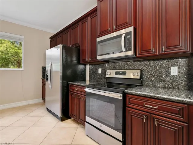 10221 Olivewood Way 157, Estero, Florida 33928
