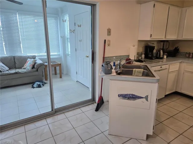 7400 College Pkwy 74d, Fort Myers, Florida 33907