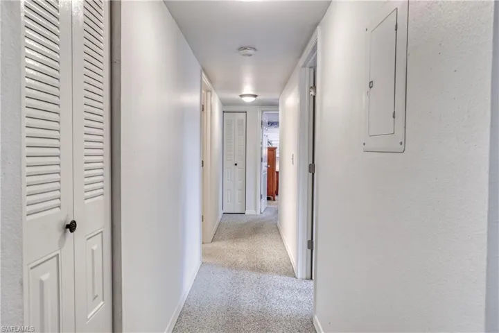 6492 Royal Woods Dr # 4, Fort Myers Fl 33908