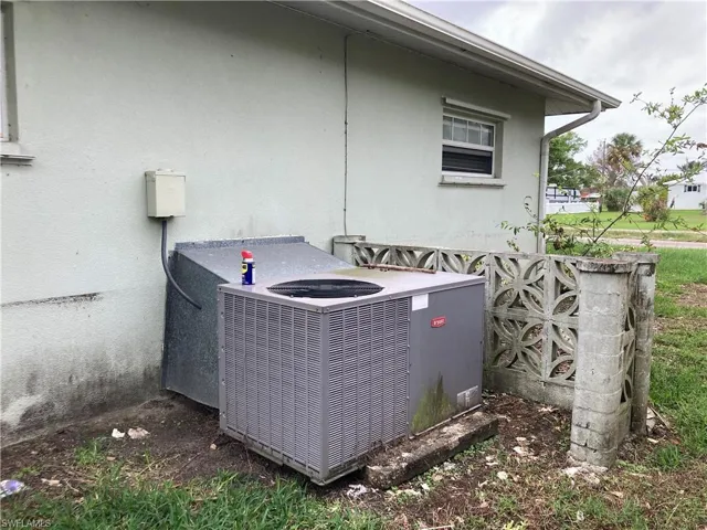 Details featuring cooling unit
