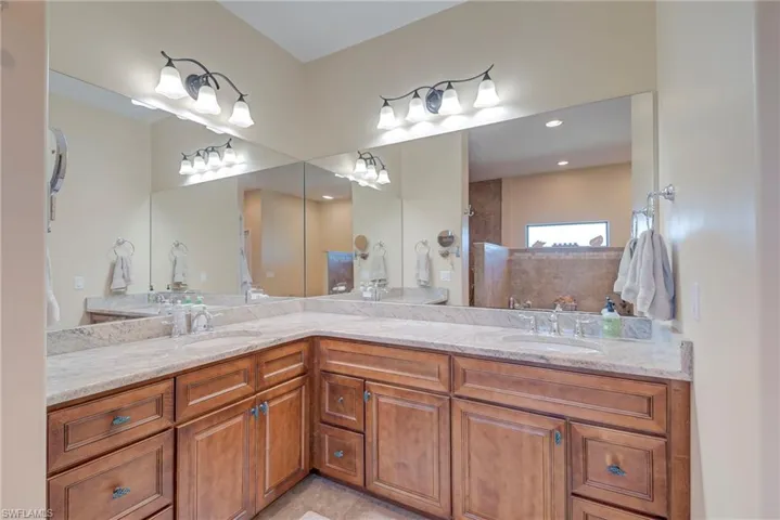 1316 20th St, Cape Coral, Florida 33909