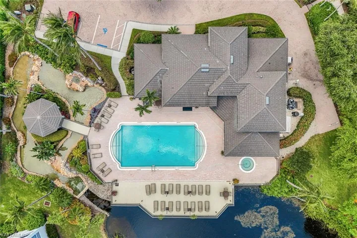 831 Sailaway Ln 202, Naples, Florida 34108