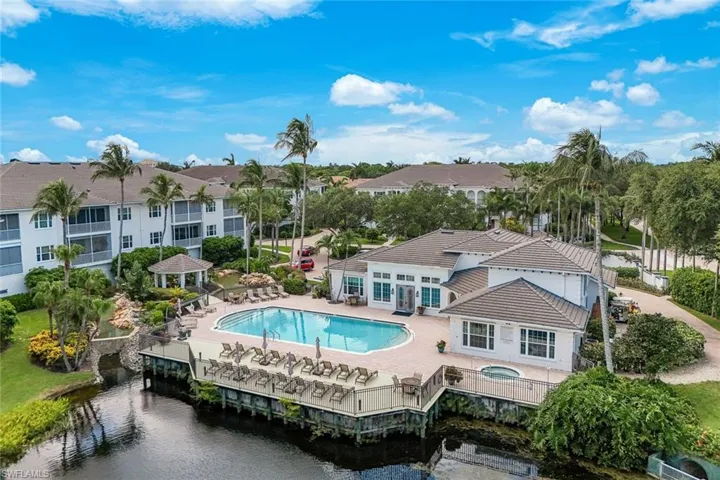 831 Sailaway Ln 202, Naples, Florida 34108