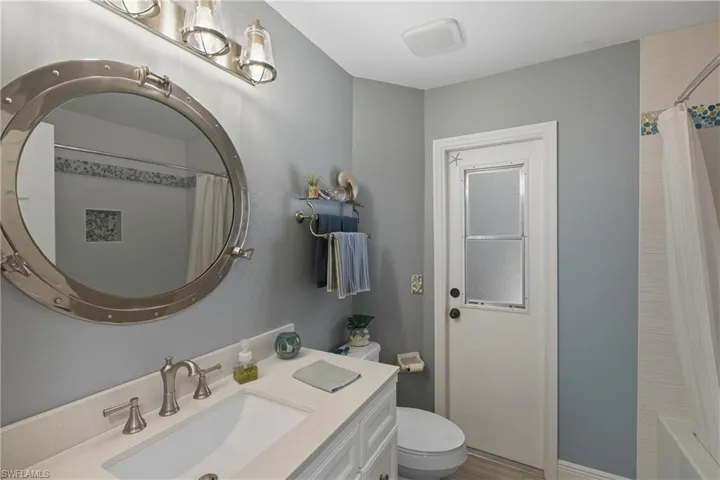 3325 SW 26th  PL, Cape Coral, FL 33914