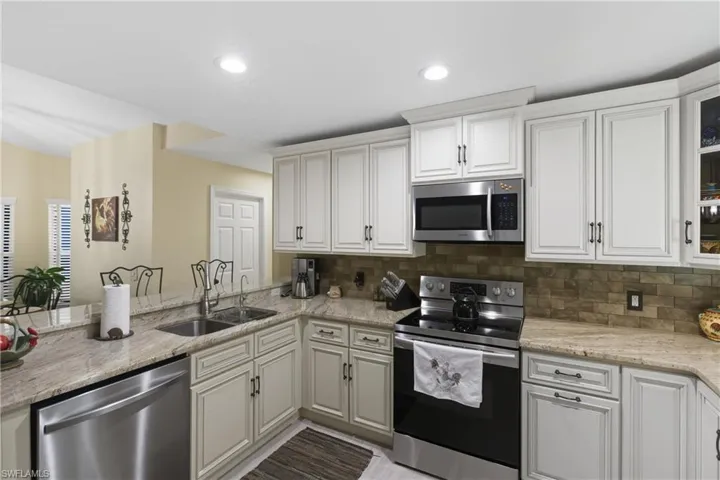 3325 SW 26th  PL, Cape Coral, FL 33914