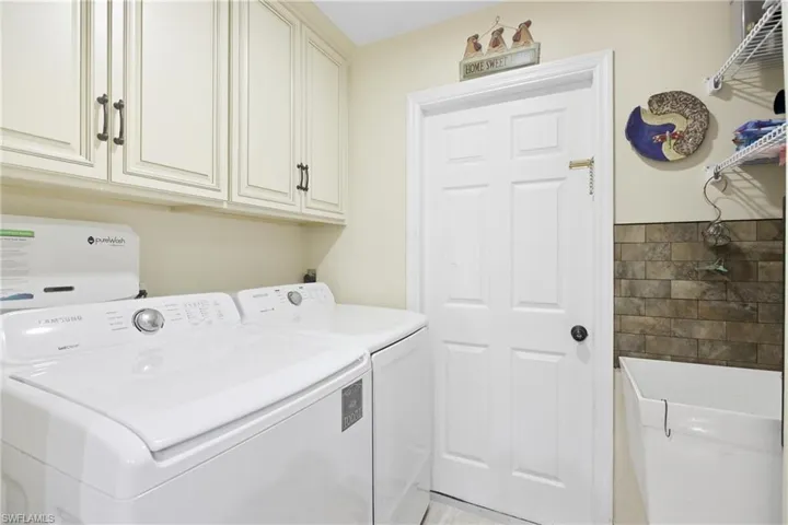 3325 SW 26th  PL, Cape Coral, FL 33914