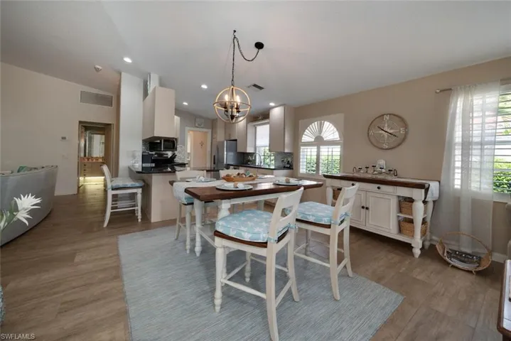 3551  El Verdado  CT, Naples, FL 34109