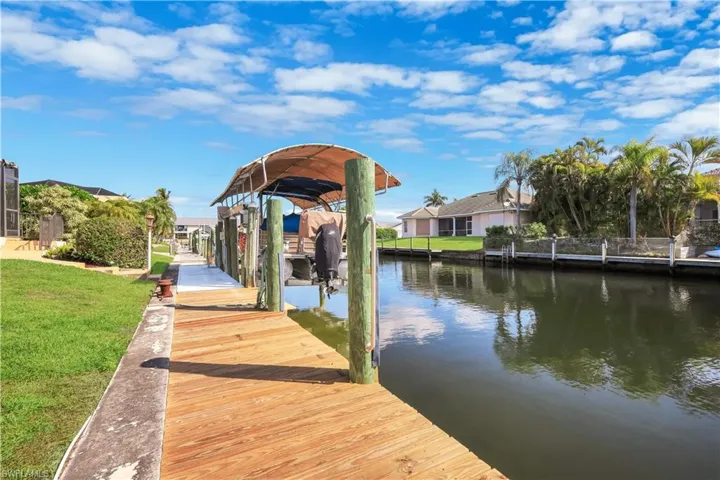 Dock