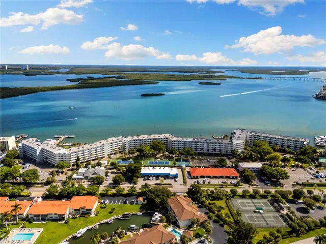 1085 Bald Eagle Dr B206, Marco Island, Florida 34145