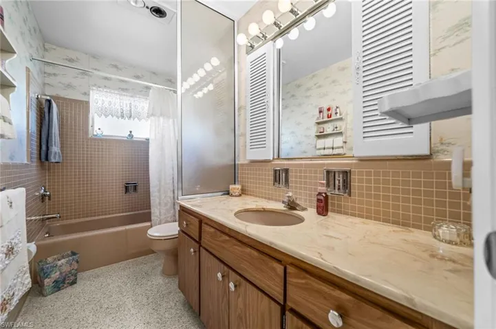 4029 Se 3rd Ave, Cape Coral, Florida 33904