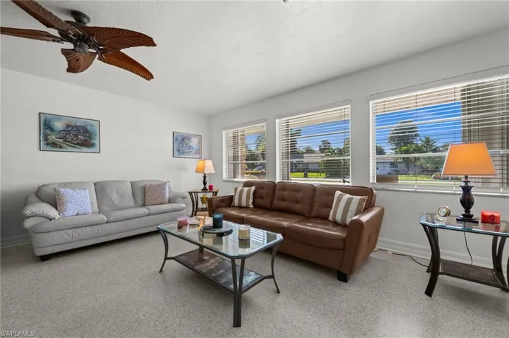 4029 Se 3rd Ave, Cape Coral, Florida 33904