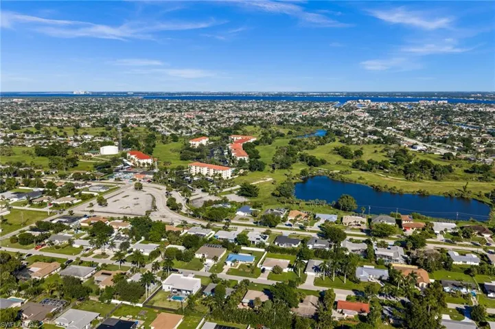 4029 Se 3rd Ave, Cape Coral, Florida 33904