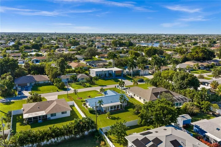4029 Se 3rd Ave, Cape Coral, Florida 33904
