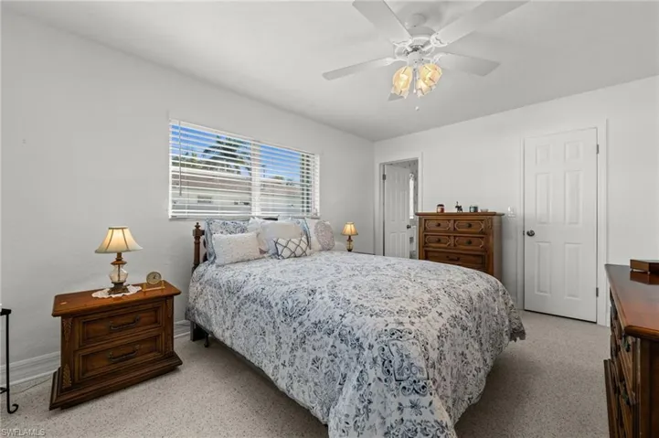 4029 Se 3rd Ave, Cape Coral, Florida 33904