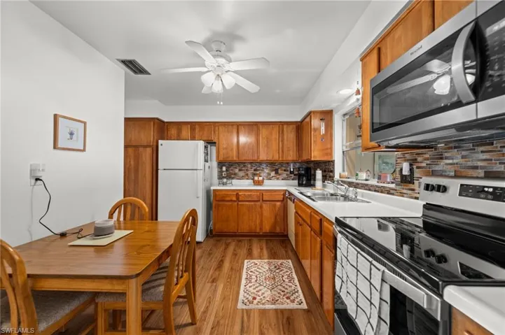 4029 Se 3rd Ave, Cape Coral, Florida 33904