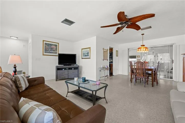 4029 Se 3rd Ave, Cape Coral, Florida 33904