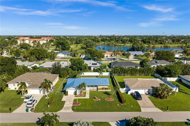 4029 Se 3rd Ave, Cape Coral, Florida 33904