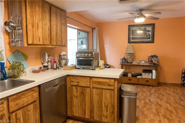 13955  Matanzas  DR, Fort Myers, FL 33905