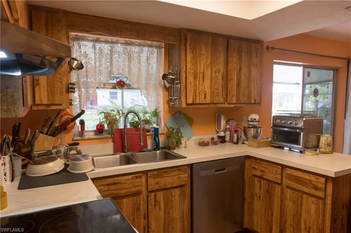 13955  Matanzas  DR, Fort Myers, FL 33905