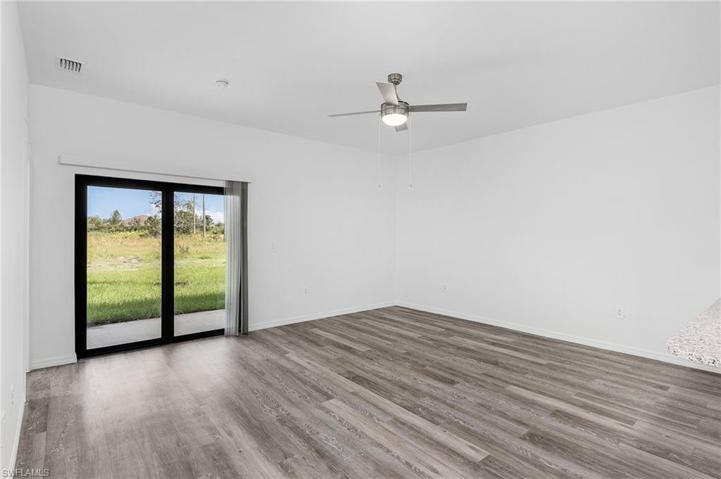 537-539 SE 6th  TER, Cape Coral, FL 33990