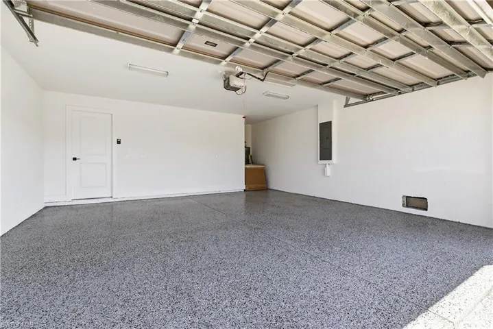 4231 Nw 32nd Ln, Cape Coral, Florida 33993