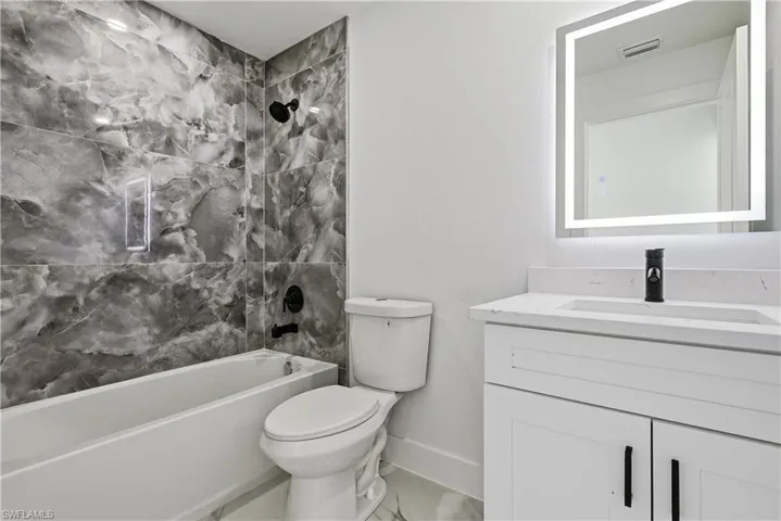 4231 Nw 32nd Ln, Cape Coral, Florida 33993