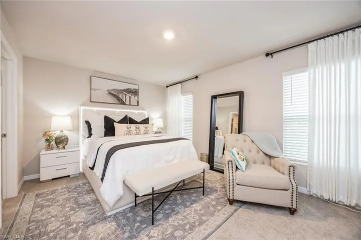15401  Wildflower  CIR, Naples, FL 34119