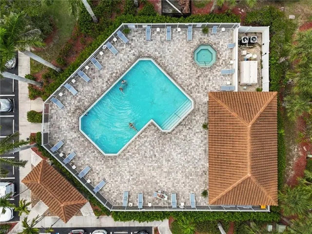 1335 Henley St # 802, Naples, Florida 34105
