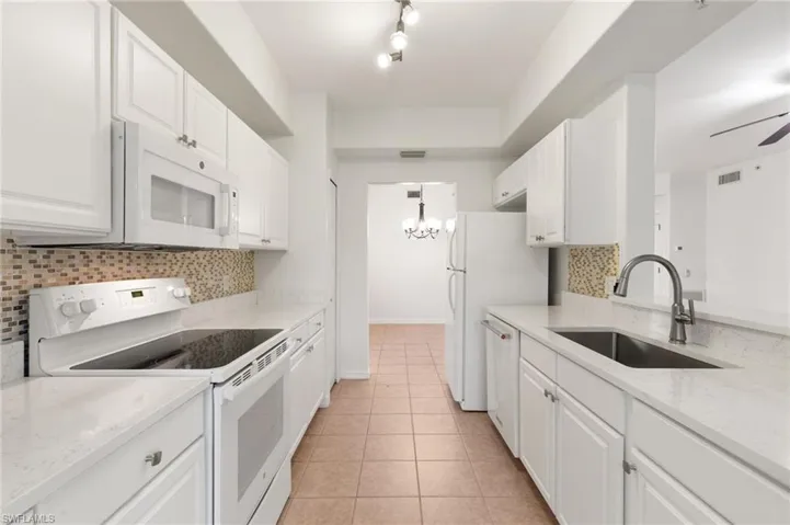 1335 Henley St # 802, Naples, Florida 34105