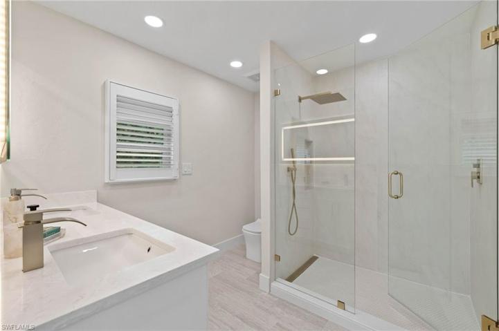 Master Bath with walk in Shower