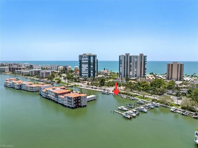 4090  Gulf Shore N BLVD, Naples, FL 34103