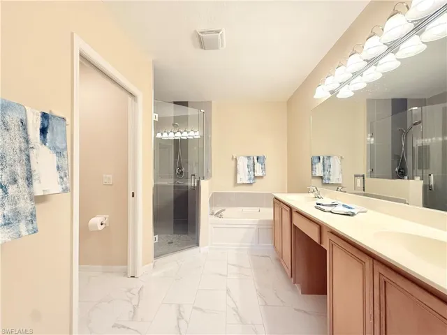 6817  Sterling Greens  DR, Naples, FL 34104