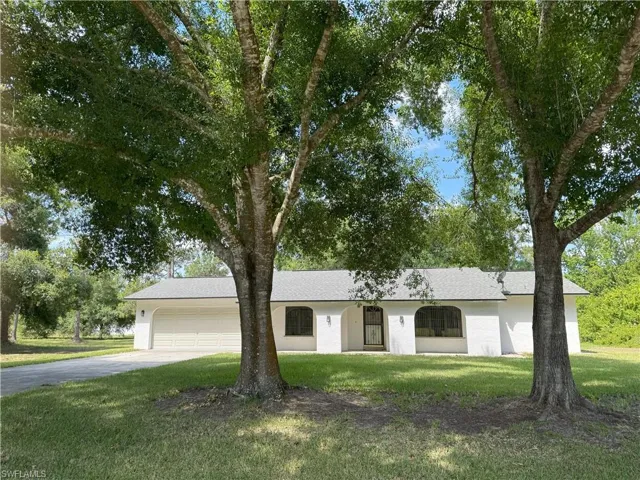 507  Maple N AVE, Lehigh Acres, FL 33972